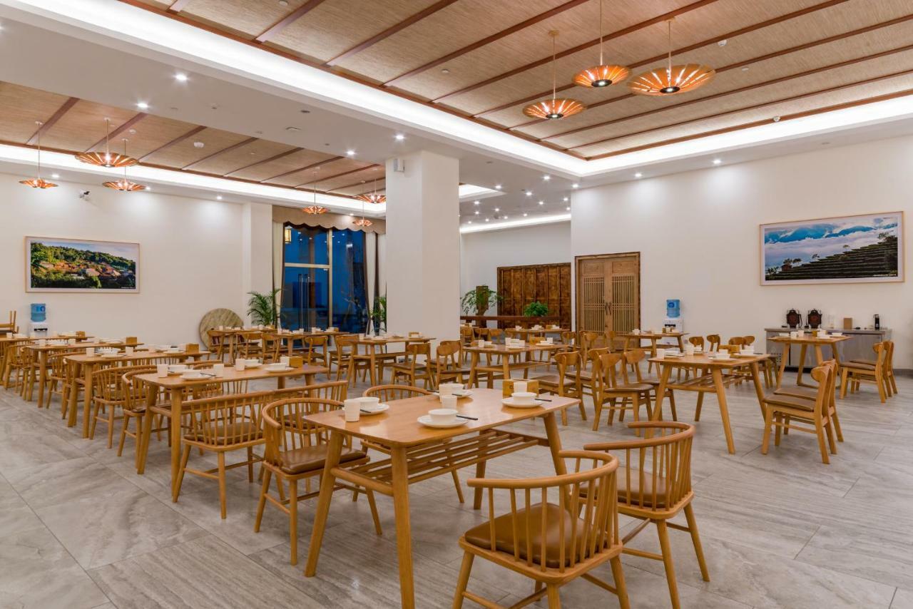 Yunxianju Tea Culture Theme Hotel Кунмин Екстериор снимка