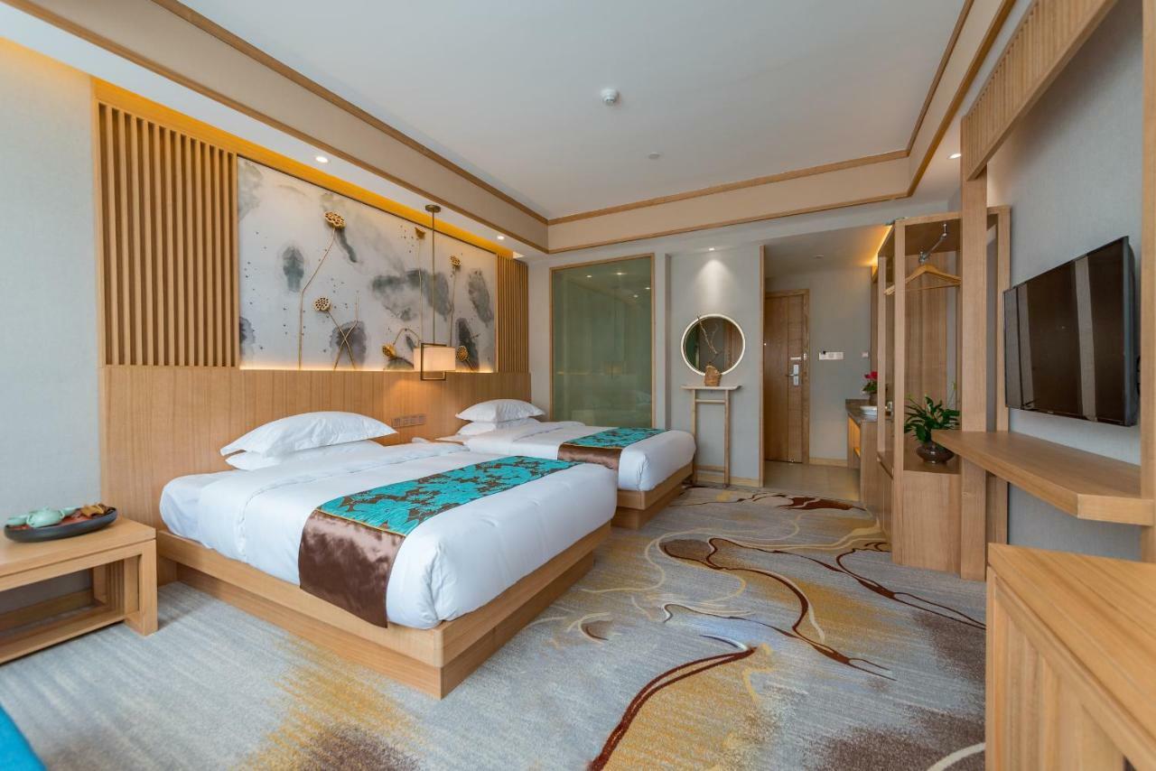 Yunxianju Tea Culture Theme Hotel Кунмин Екстериор снимка
