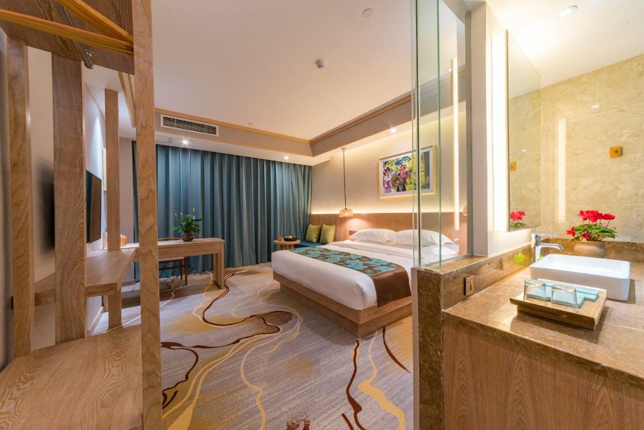 Yunxianju Tea Culture Theme Hotel Кунмин Екстериор снимка