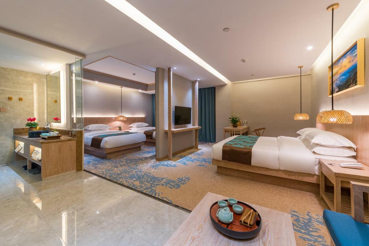 Yunxianju Tea Culture Theme Hotel Кунмин Екстериор снимка